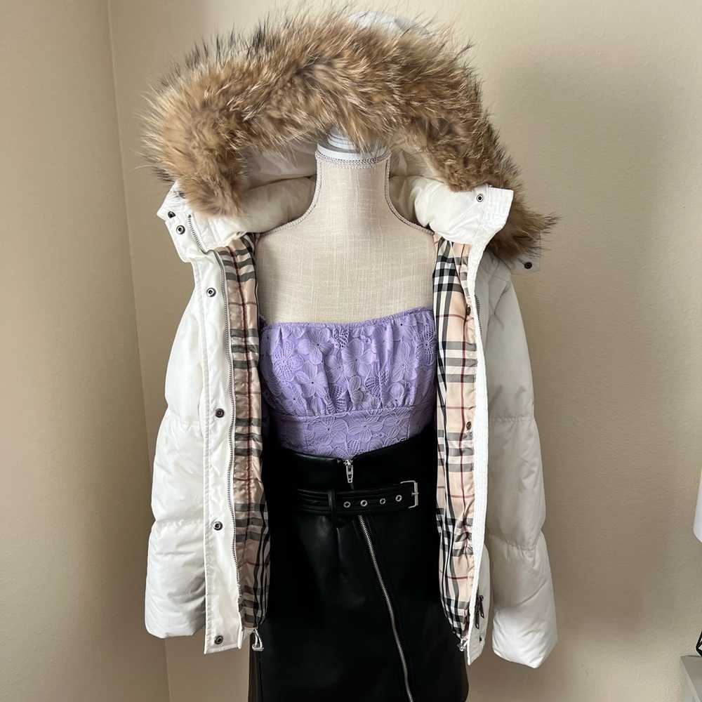 Burberry white puffer